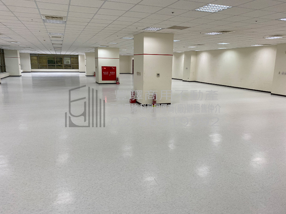 東方科學園區_300坪廠辦出售