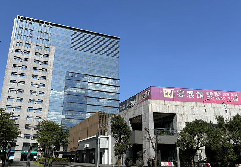 汐止商辦園區兩戶打通便捷使用，即將釋出裝潢可以洽談保留