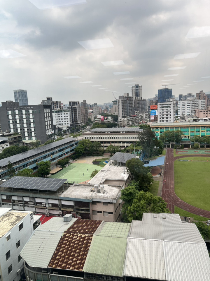 南港核心新商辦|五分鐘直達昆陽站
